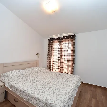 Villa Old Olive 2 *